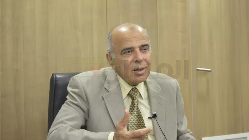 «الأهلى » تقتنص إدارة محفظة لـ«صناديق المعاشات»بـ 400 مليون جنيه