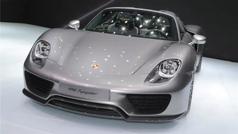 بورش تعلن عن قوة محرك GT2 RS 911 
