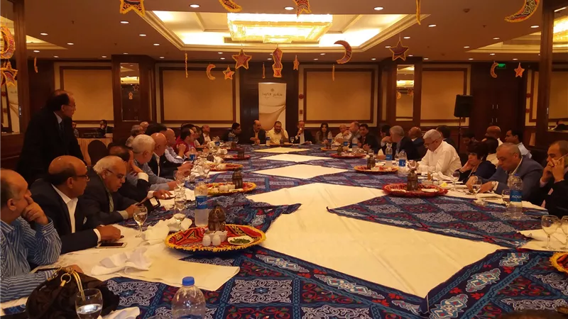  بالصور.. قيادات السياحة يناشدون السيسى إقالة «راشد»