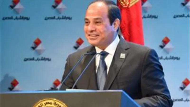 بالفيديو.. السيسي: «إحنا اللي بنراقب الأسعار»
