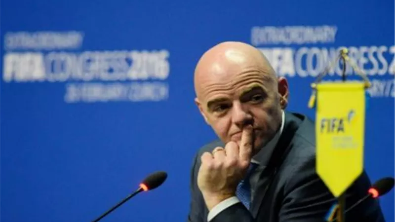 «إنفانتينو» يهنيء الأهلي لحصوله على الدوري للمرة الـ39 في تاريخه