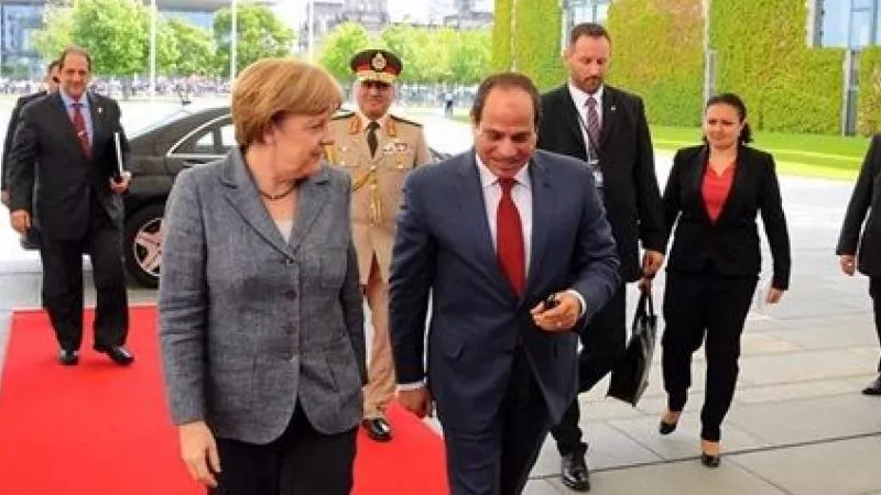 السيسي يشارك زعماء أفريقيا قمة برلين حول الاستثمار في القارة السمراء