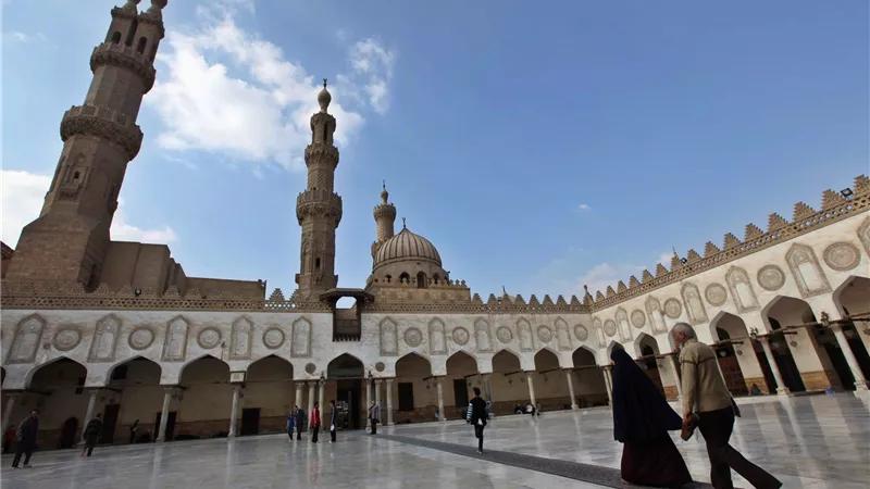وفد من الأزهر الشريف يبحث في سلطنة عمان تعزيز التعاون المشترك