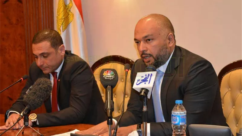 المصرية للاتصالات توقع اتفاقية التجوال المحلي مع «اتصالات مصر»