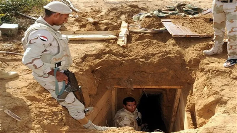 المتحدث العسكري: اكتشاف وتدمير نفق رئيسي وفتحتي نفق فرعية على الشريط الحدودي