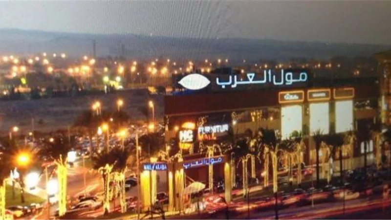  حريق بـ«مول مصر» وارتفاع عدد المصابين إلى 3 حالات 