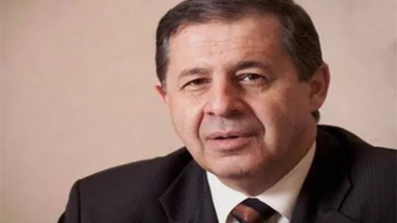 رشيد محمد رشيد يعود إلي القاهرة 