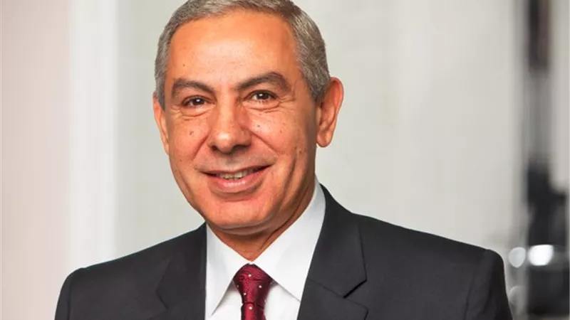 اليوم ..وزير الصناعة يسلم عقود أراضى صناعية للمستثمرين بالمنيا