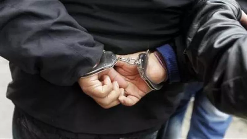 حبس 5 متهمين 15 يوما لاتهامهم بالتحريض على العنف في السويس