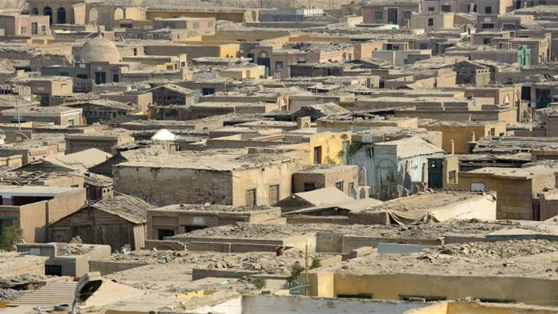 «التخطيط العمراني»: البناء بدون تراخيص سبب انتشار العشوائيات في مصر 