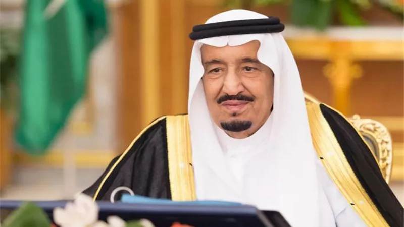 خادم الحرمين الشريفين يدعو لمبايعة الأمير محمد بن سلمان وليًا للعهد بعد صلاة التراويح بقصر الصفا في مكة