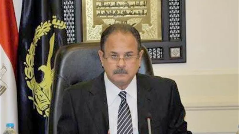 وزير الداخلية يصرح بزيارة استثنائية لنزلاء السجون بمناسبة عيد الفطر المبارك