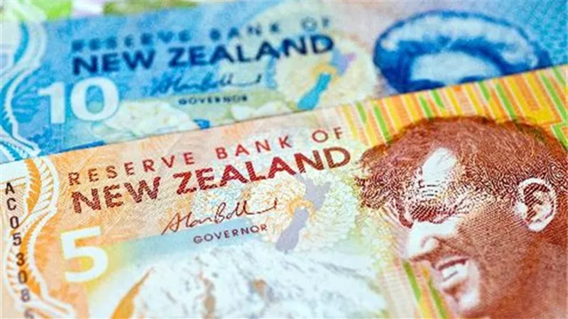 الين يسحب البساط من الأخضر..والدولار النيوزيلندي يرتفع وسط حياد «المركزي»
