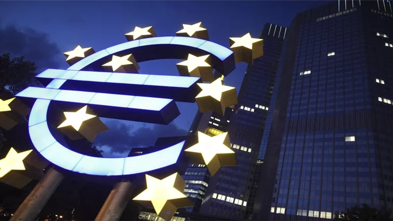 ثقة المستهلكين في منطقة اليورو تقفز في يونيو الحالى
