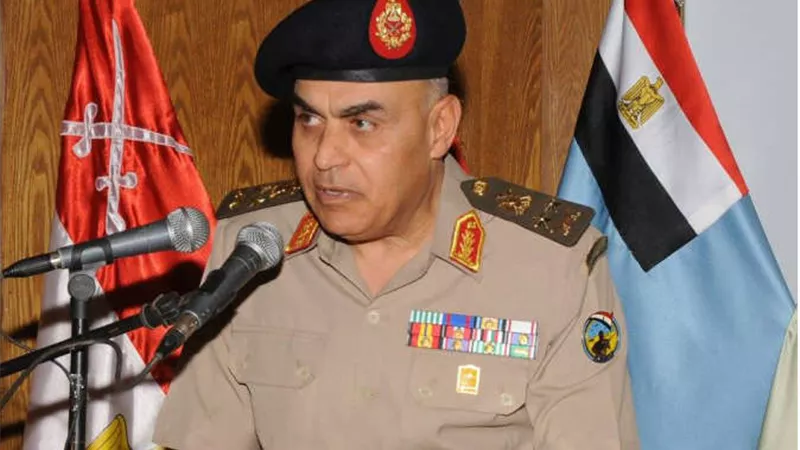وزير الدفاع ورئيس الأركان يزوران أبطال القوات المسلحة المصابين بالمستشفيات العسكرية
