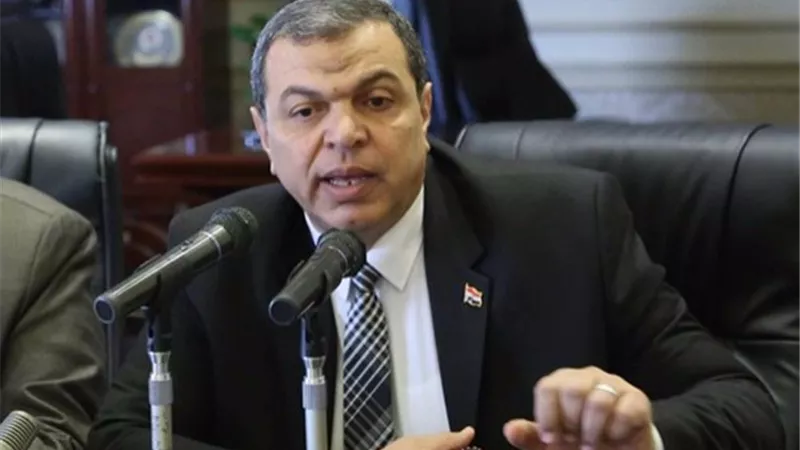القوي العاملة تصدر دليل سفر العاملين لـ«إيطاليا» 