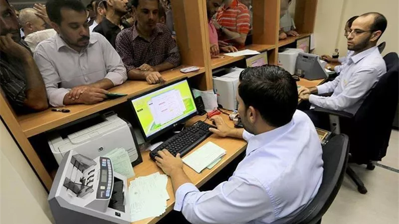غدا.. عودة البنوك للعمل بعد إجازة عيد الفطر