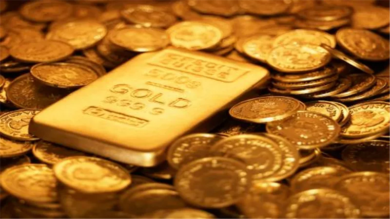 الذهب يرتفع مع تراجع الدولار والأسهم بعد تأجيل التصويت على إصلاح أمريكي