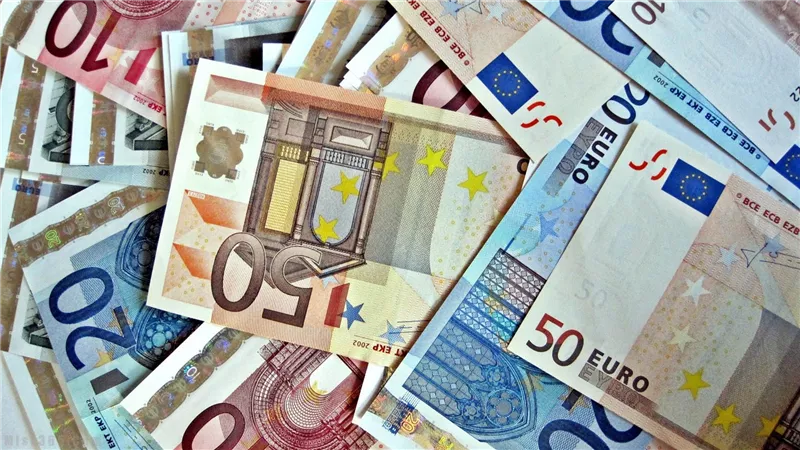 اليوم.. اليورو يرتفع لأعلى مستوياته خلال 14 شهرًا