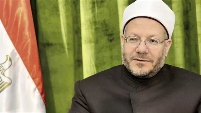 مفتي الجمهورية يهنئ الرئيس والشعب المصري بالذكرى الرابعة لثورة 30 يونيو