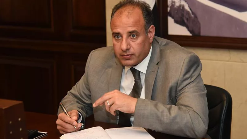 «الإسكندرية»: رفع وتأهيل الطرق بالمناطق الشعبية