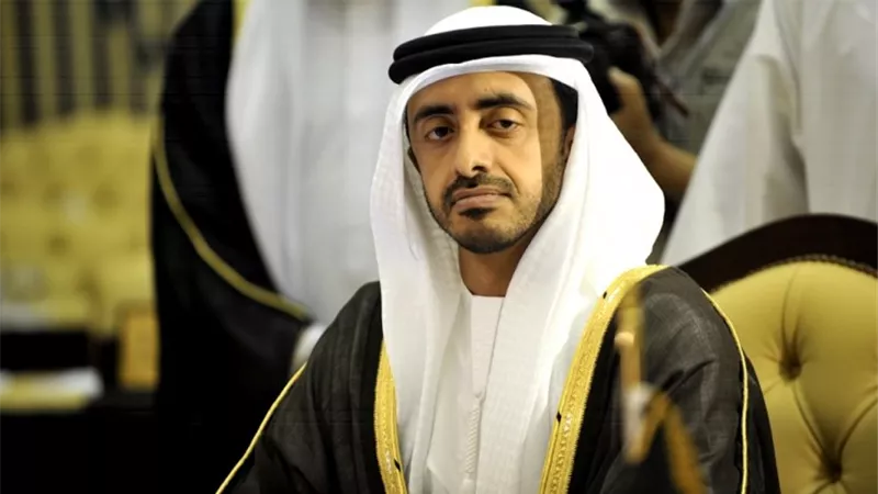 وزير خارجية الإمارات: نحن في انتظار التواصل مع الإخوة في الكويت لمعرفة الرد القطري