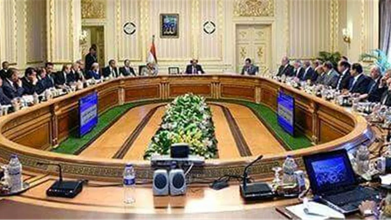 «محافظ مطروح»: استمرار حملات إزالة التعديات على أراضي الدولة