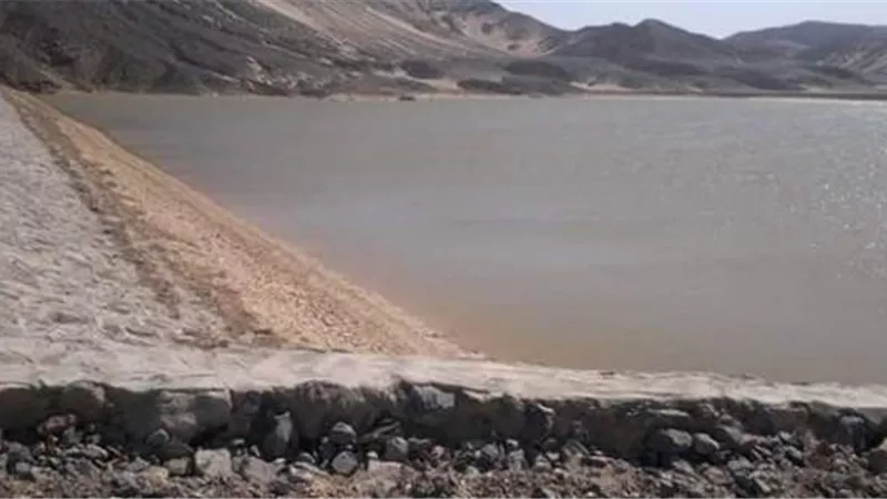 رفع كفاءة سدود الحماية من السيول بالبحر الأحمر