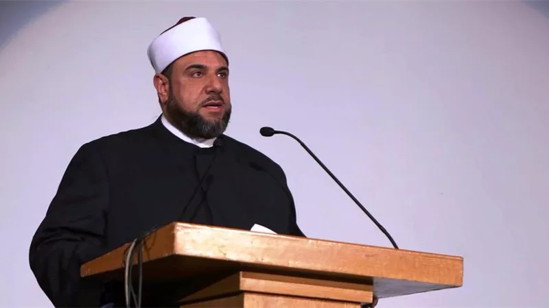 «وكيل أوقاف الإسكندرية» يجتمع بالأئمة استعدادًا لانطلاق «المسجد الجامع»