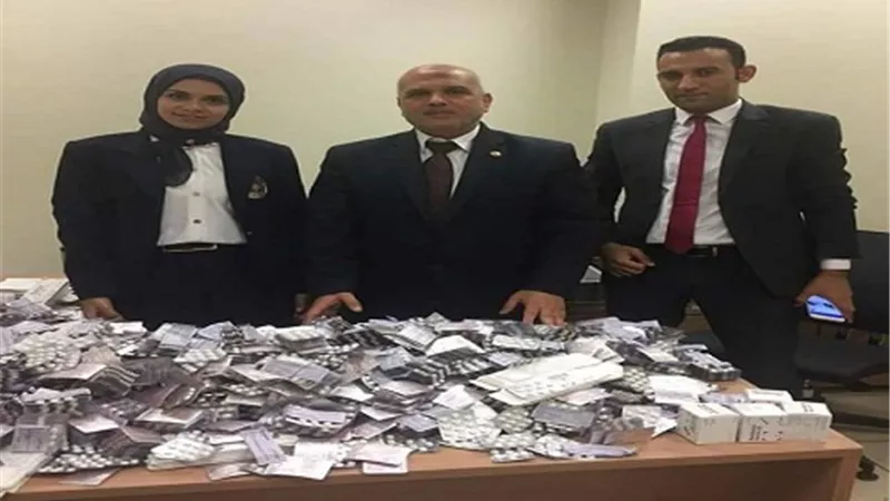 إحباط تهريب أدوية في مطار القاهرة بـ360 ألف جنيه