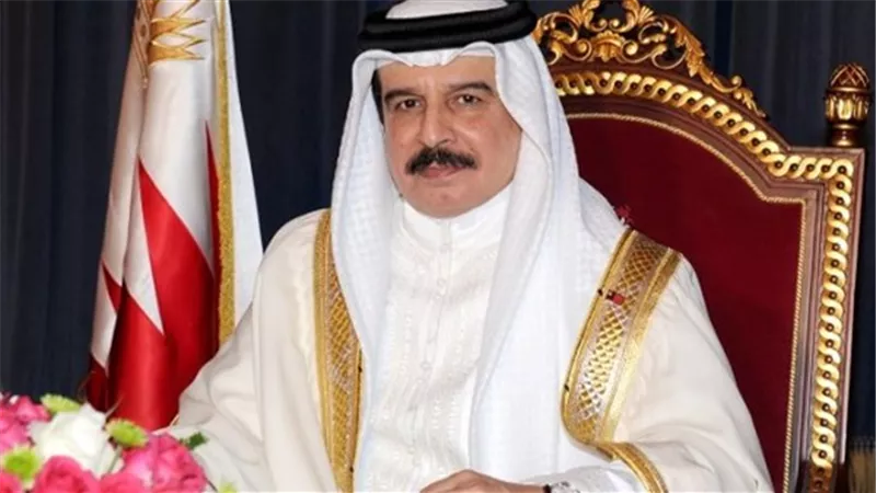 «ملك البحرين»: نؤيد جميع إجراءات مصر ضد الإرهاب