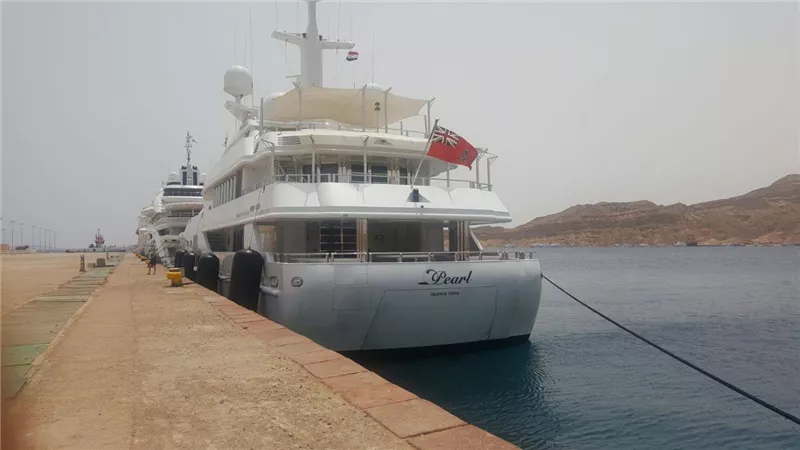 وصول خمس يخوت سياحية لميناء شرم الشيخ