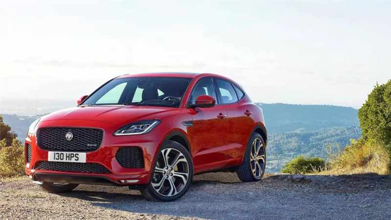 شاهد.. جاكوار E-PACE تحقق رقما قياسيا وتدخل موسوعة جينيس