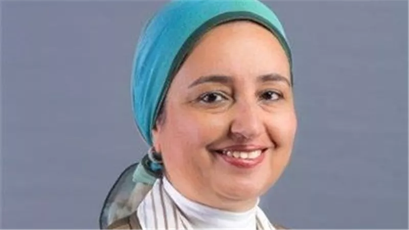 «لبنى هلال».. نجمة «فوربس» وثاني أقوى سيدة أعمال عربية 2017