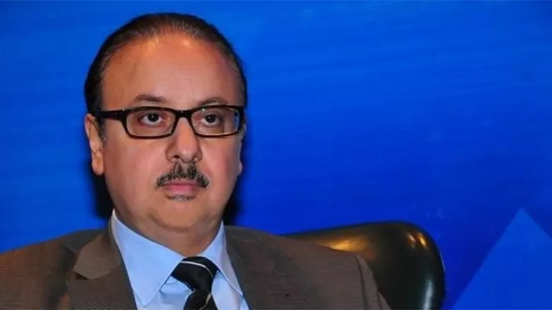 «وزير الاتصالات» يتوجه لباريس اليوم