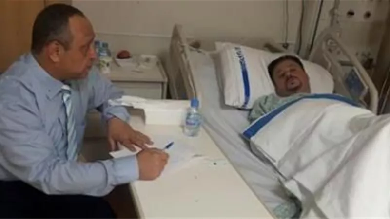«القوى العاملة» تتابع أحوال المصريين العاملين والمرضى فى قطر