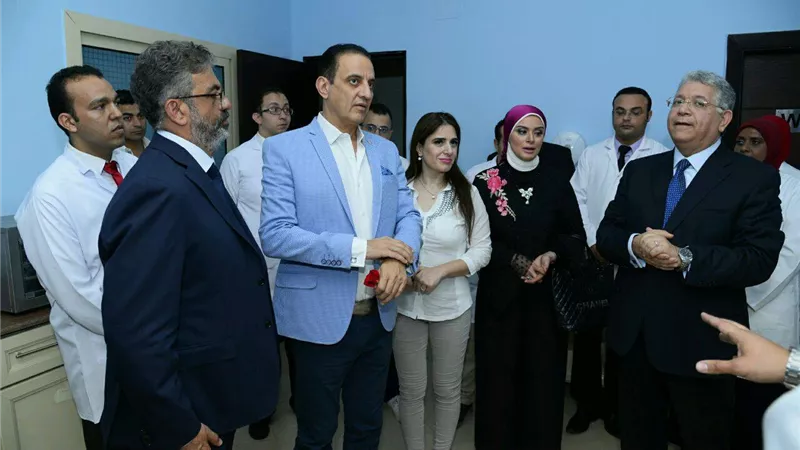 بالصور.. ميرنا وليد فى افتتاح فرع «الكبد المصرى» بأكتوبر