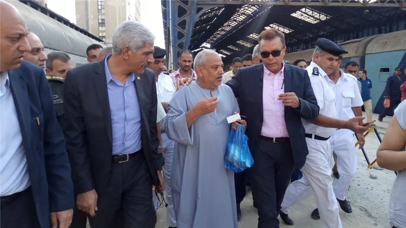 «عرفات»: أولوية لتطوير محطات السكك الحديدية