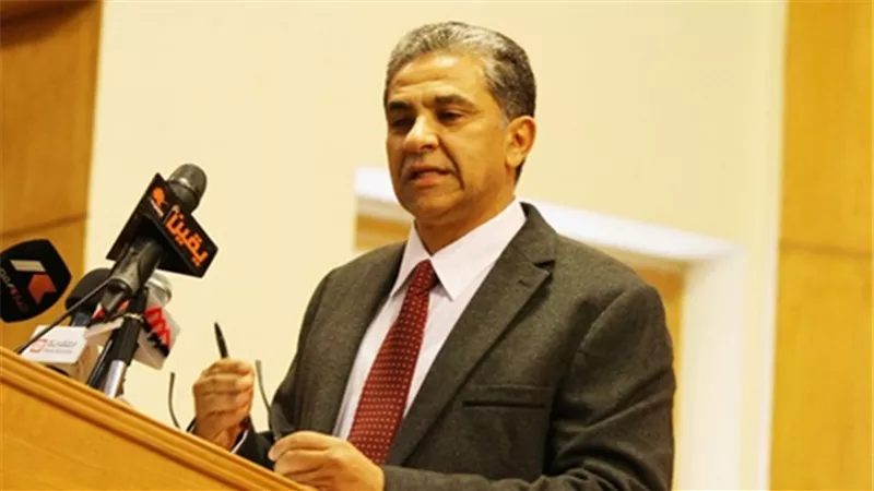 «البيئة»: نحتاج مليار جنيه للتخلص من القمامة