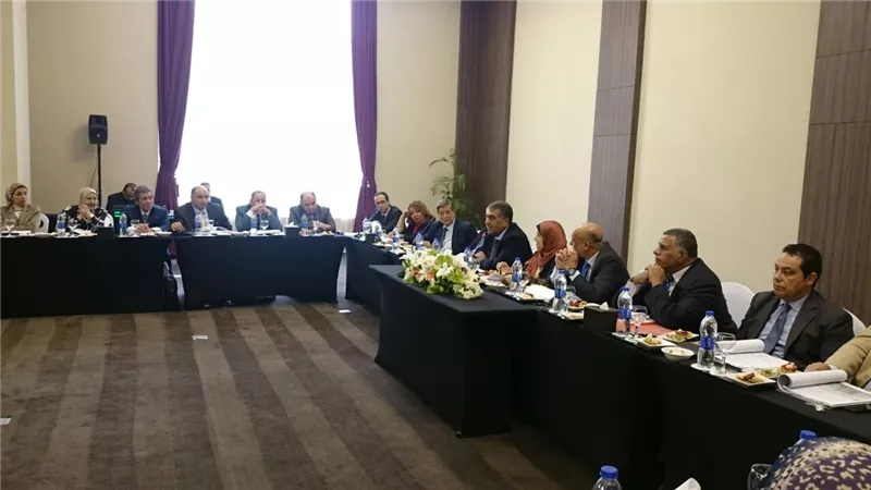 وزير قطاع الأعمال العام يحضر الجمعية العامة لشركة المعمورة 