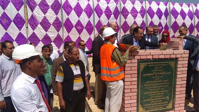 بالصور.. وضع حجر الأساس لمشروع تطوير سوق التونسي بحي الخليفة​