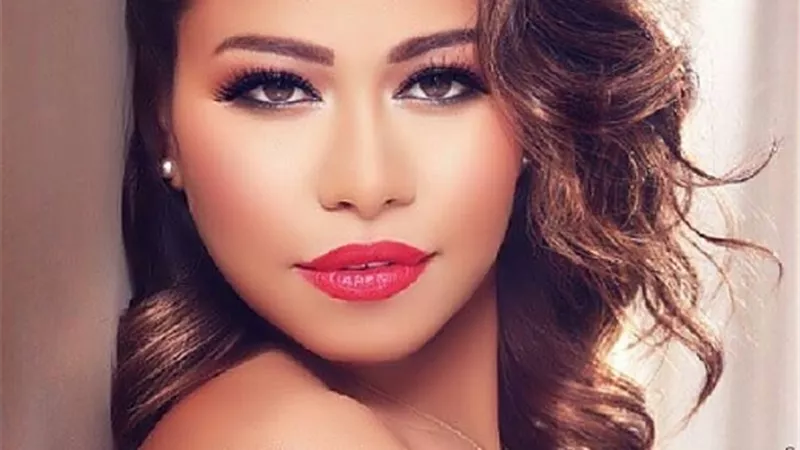 4 مواقف تظهر حقيقة «شيرين عبد الوهاب» 