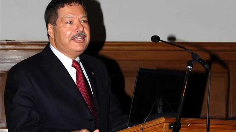 «أحمد زويل».. أمل المصريين في الحياة رغم الرحيل