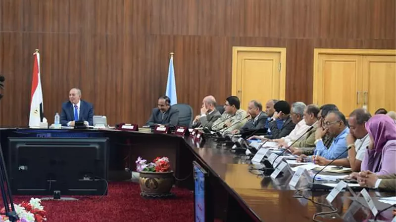 2 مليار جنيه لإنشاء طرق بالبحر الأحمر