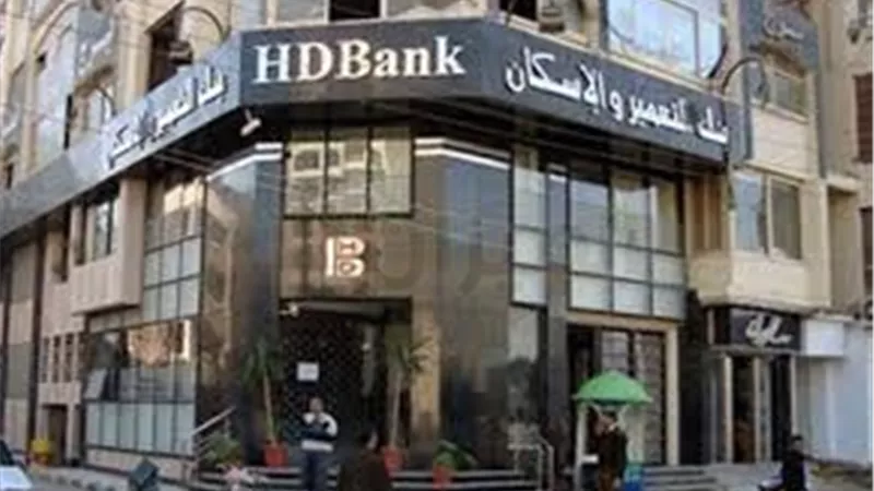 بالصور.. إقبال على شراء كراسات الأراضي.. و«سيستم الإسكان واقع»