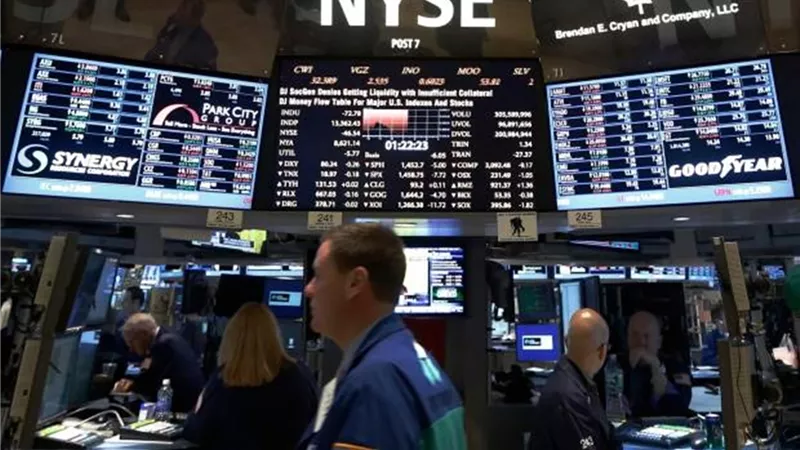 مؤشرات الأسهم الأمريكية تنهي تعاملات الأسبوع على ارتفاع جماعي