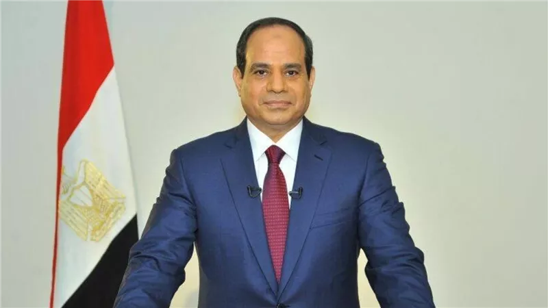 «السيسي» يكرم 20 باحثًا في «عيد العلم»
