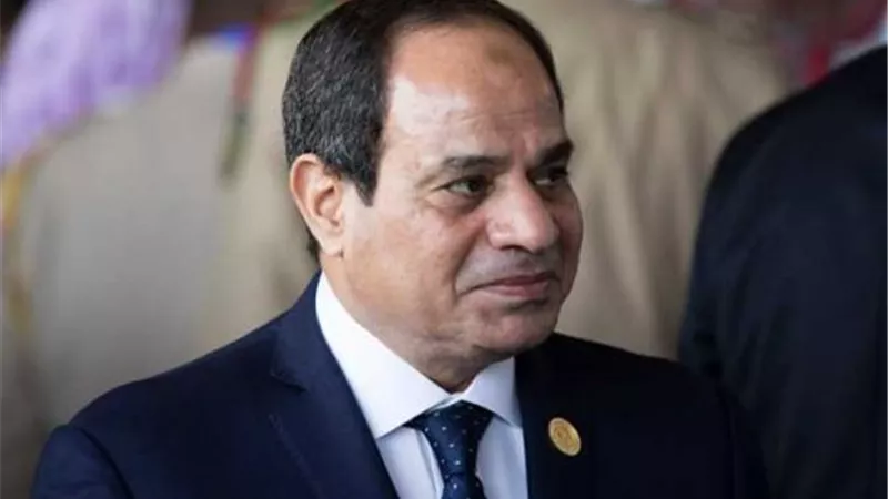 «السيسى» يصل مقر الاحتفال بعيد العلم