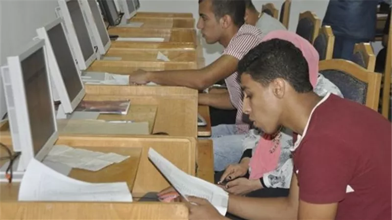 «التعليم العالي» تنتهي من تحويلات الاغتراب لطلاب المرحلتين الأولى والثانية