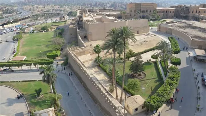 إنشاء مركزين إعلاميين بـ«القلعة» لخدمة الزائرين